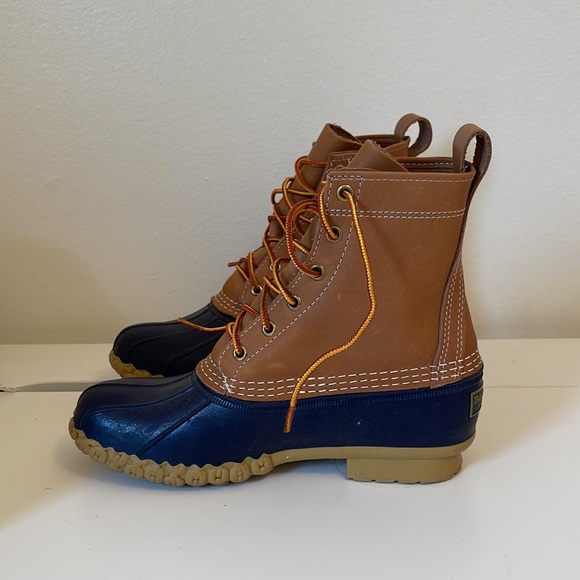 LL Bean Bean Boots 8” - Picture 3 of 5